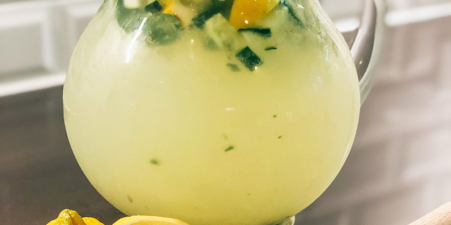 How to Make Cucumber Mint Lemonade Cocktail