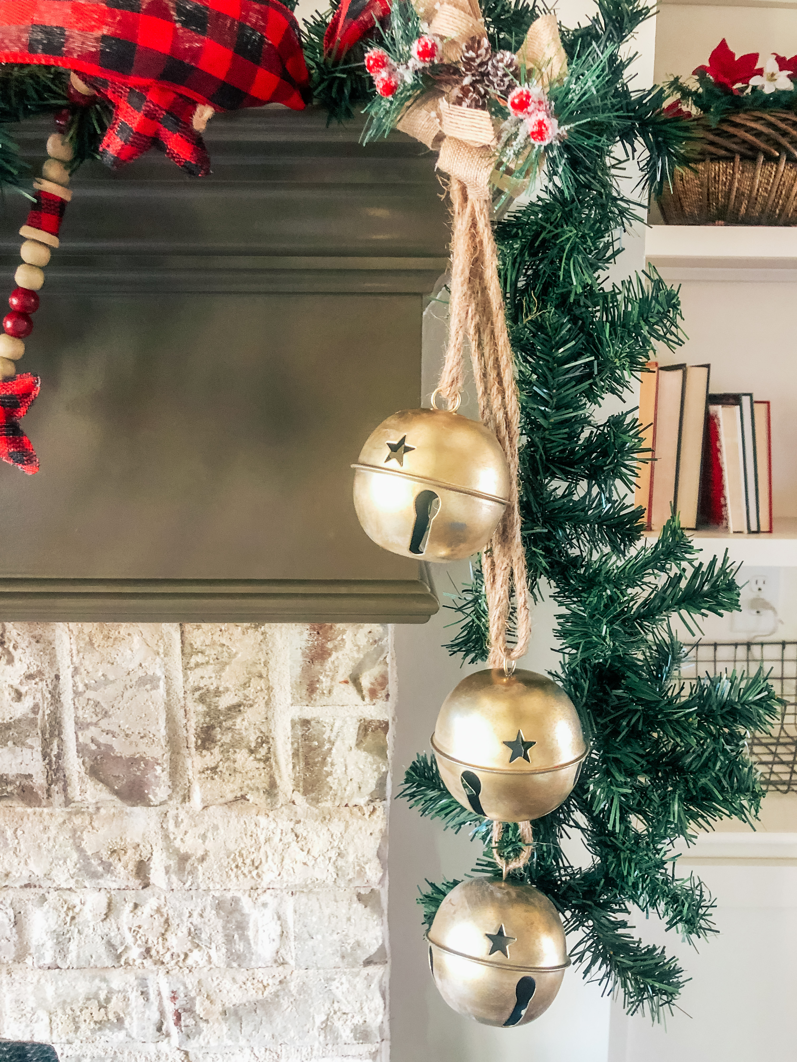 Christmas Mantel Garland