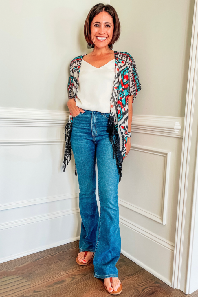 kimono & flare leg jeans